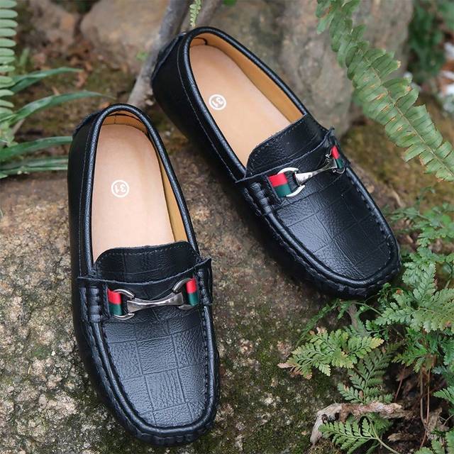 SHEIN (Handmade Leather Shoes) Boys&#39; Classic Buckle Loafers With Handmade From Genuine Leather; Casual Slip-On Low Top Sneakers; Lightweight Comfortable Non