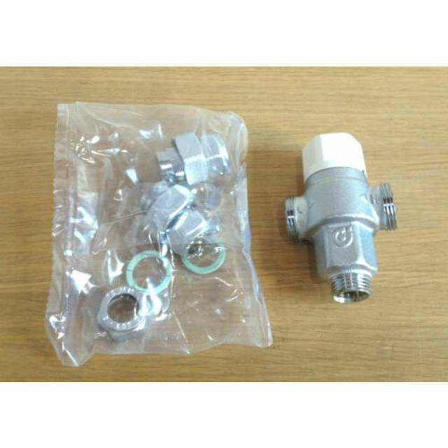 Thermostatic mixing valve 15mm by jacuzzi jbrtmv501