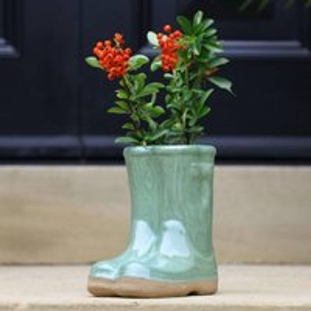 Small Sage Green Wellingtons Boots Ceramic Indoor Outdoor Flower Pot Garden Planter Pot (H) 17cm, (W)15cm