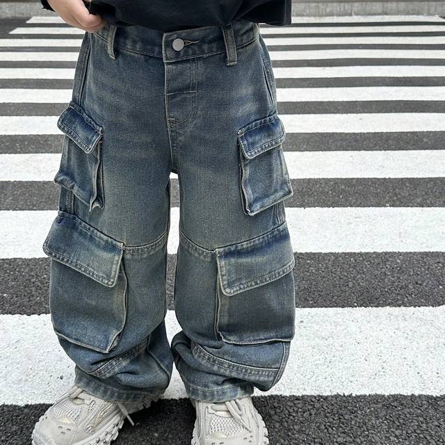 SHEIN Young Boy Retro Distressed Vintage Washed Multiple Cargo Pockets Baggy Blue Denim Jeans,Suitable For Young Boys Fall Clothes