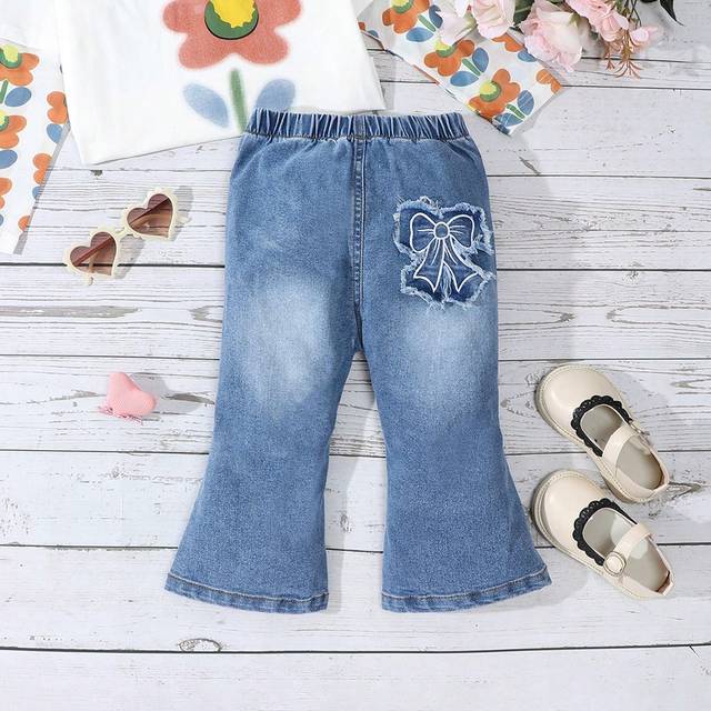 SHEIN Baby Girls Denim Flare Pants With Embroidered Bow Decor, Fashionable Flared Casual Trousers