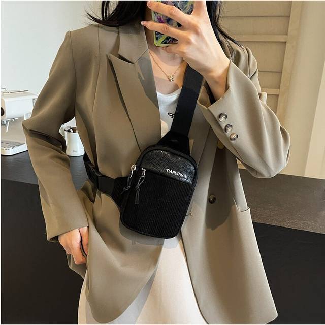 (Black) Mini Adorable Crossbody Bag For Unisex Casual Summer Vibes Super Lightweight And Easy To Carry