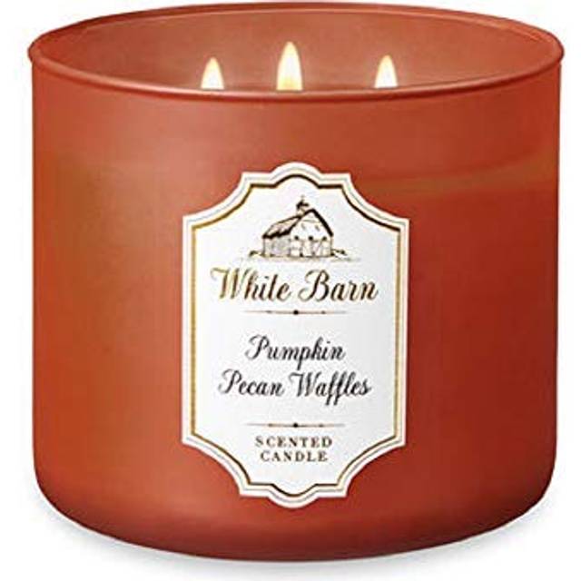 White Barn Scented 3Wick Candle in Pumpkin Pecan Waffles