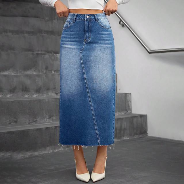 SHEIN Women&#39;s Denim Skirt With Pockets & Fringe Hem, Slit Back Design