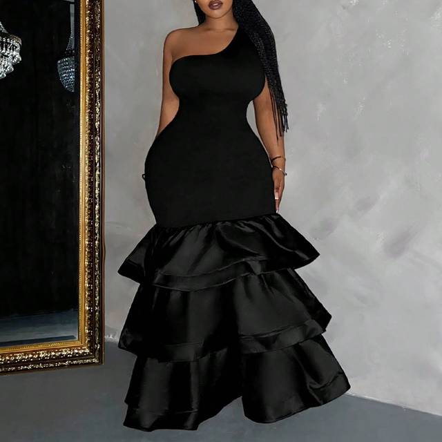 Slaydiva Slayr Plus High-End Elegant Grad Dress - Black Elastic Knit Bodycon Dress With Layered Ruffle Hem And One Shoulder, Plus Size