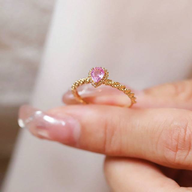 SHEIN 1pc S925 Sterling Silver Ring, 18K Gold Plated With Pink Cubic Zirconia, Classic Teardrop Design, Delicate & Vintage, Suitable For Women&#39;s Everyday We