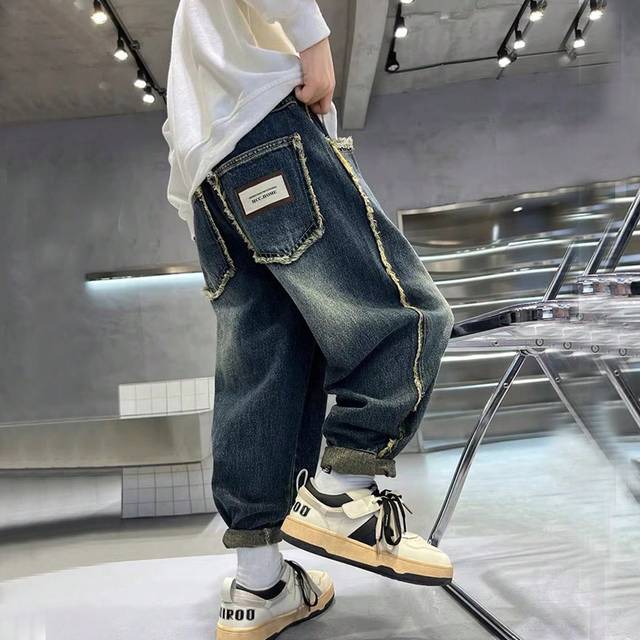 SHEIN Tween Boy Fashion Distressed Washed Loose Casual Denim Jeans