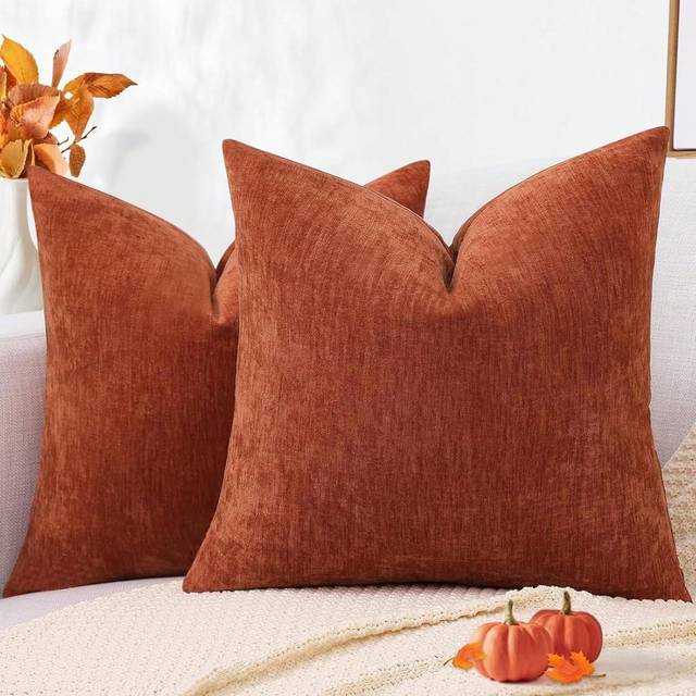 SHEIN 1pc Chenille Throw Pillow Cover, Home Decor