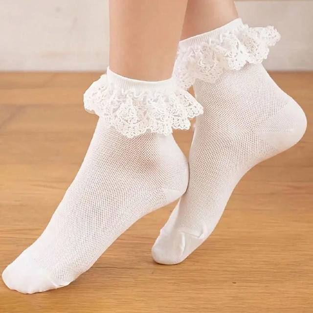 SHEIN 1 Pair Minimalist Solid Color Lace Trim Socks, Comfortable Breathable Knee-High Socks For Women