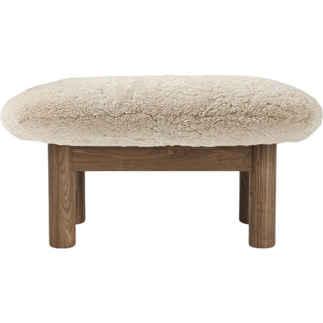 Brasilia Ottoman Walnut, Sheepskin Nature