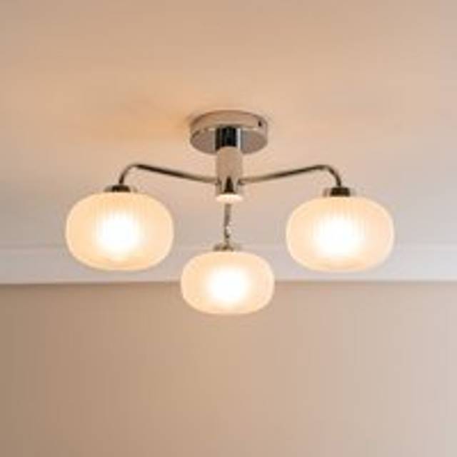Valuelights - Amaia Chrome IP44 Rated 3 Way Frosted Ribbed Glass Ceiling Light with led Bulbs