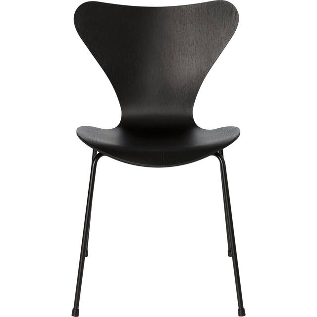 Fritz Hansen - Sjuan 3107 stol färgad askfanér stålstativ svart svart - Matstolar - Arne Jacobsen - Svart - Trä