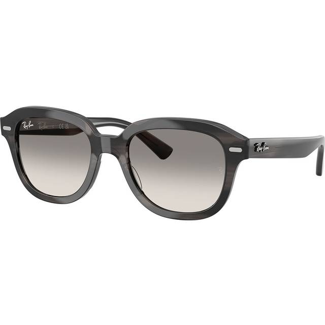Ray-Ban RB4398F Erik Asian Fit 140432 53 Gråa Solglasögon Män