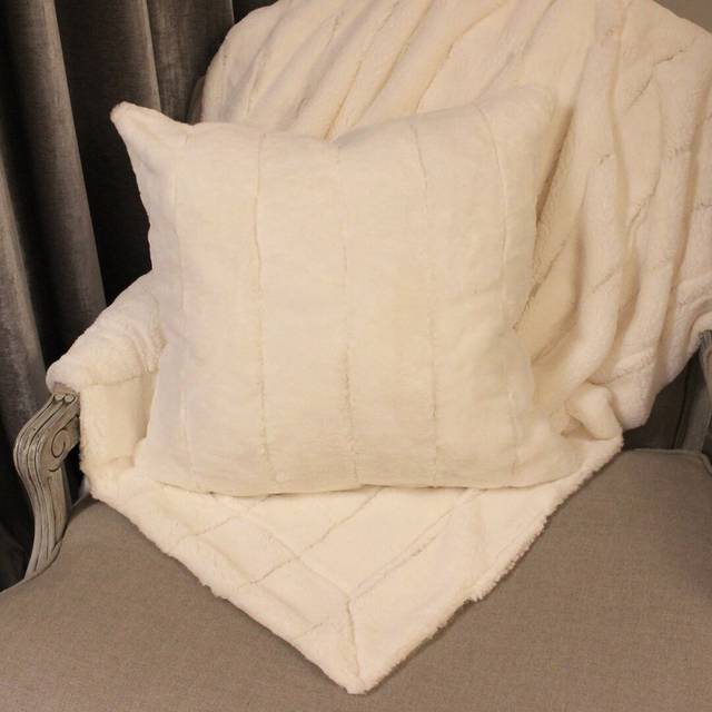 Berwick Cushion Cover - Cream (45 x 45cm)