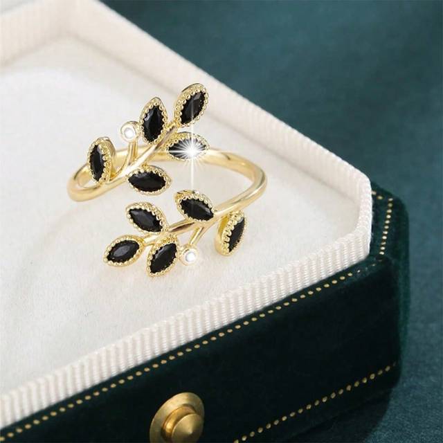 SHEIN 1pc Luxury High-Quality Copper Leaf Design Ring, Creative Fashion Jewelry, Suitable For Women Business, School, Holiday, Party, Daily Wear (Factory Di