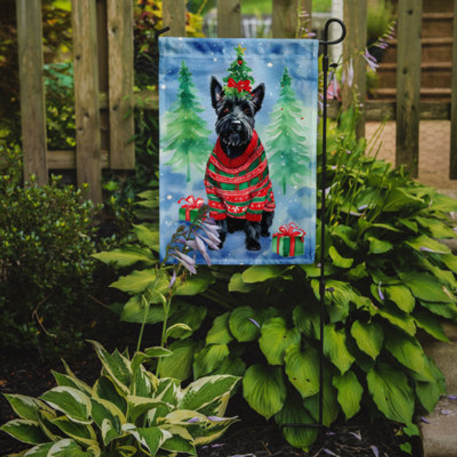 Carolines Treasures DAC3635GF 15.5 x 11.25 in. Unisex Scottish Terrier Christmas Polyester Fabric Garden Flag