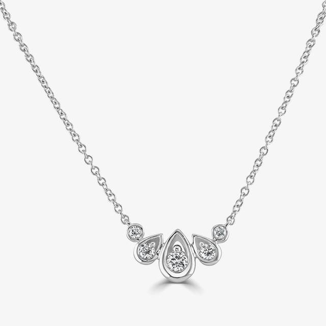 18ct White Gold 0.27ct Diamond Graduated Teardrop Necklace LG224/NA - Silver