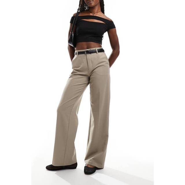 Stradivarius Flowing straight-leg smart trousers with belt Brown 8