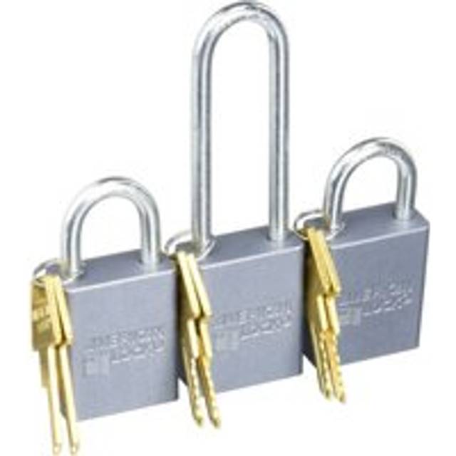 Roadmaster 303 Coupler Padlock Set  Color may vary