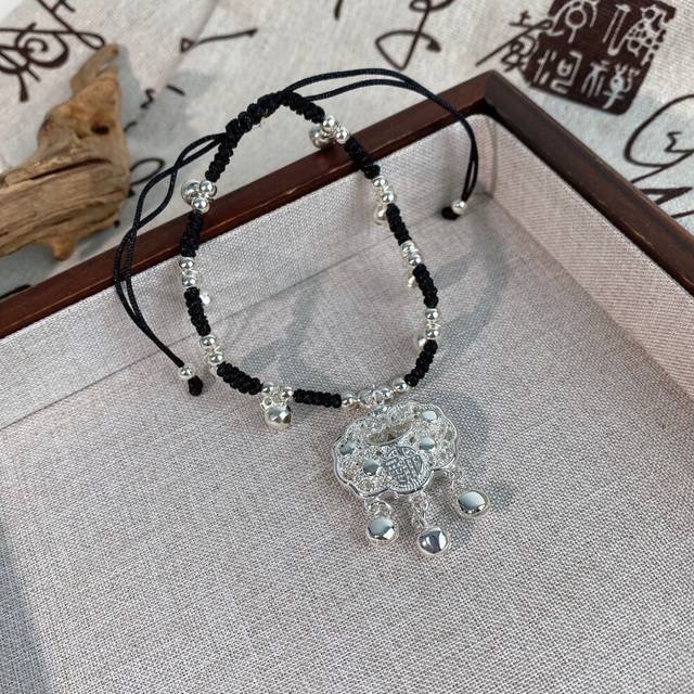 (Safe Knot PS0005B) Unique Hanrafted Turquoise Alloy Bracelet Delightful Cute Style For Women