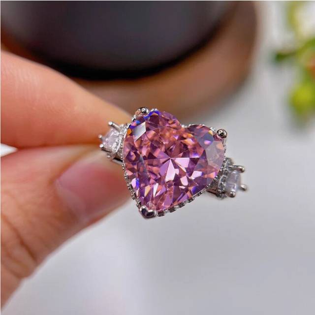 Pink Adjustable Fashionable Diamond Zirconia Ring For Women With Unique Contemporary Style