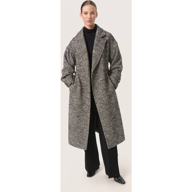 Mabel Wrap Coat - Black and White Twill - Copenhagen-based brand Soaked In Luxury champions sophisticated yet accessible style, delivering a range of wardrobe staples each season that showcases the label's refined design aesthetic. Minimalistic every day basics, flowing feminine dresses and tailored workwear are at the core of each collection, all crafted with the purpose of transcending seasons so you get more out of your favourite pieces.
