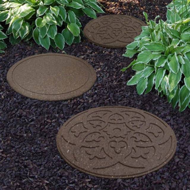 Primeur 2 x 45cm Stepping Stone Scroll Design - Earth, Brown
