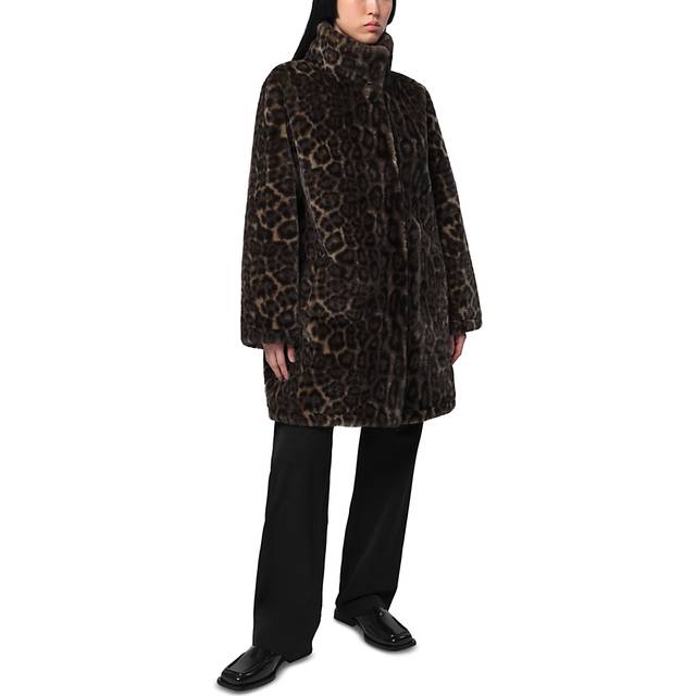 Single-Breasted Coats