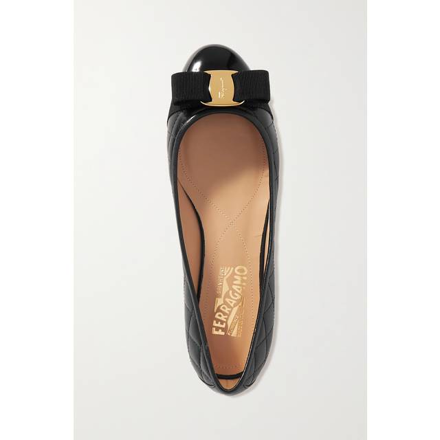Ferragamo 'Varina' Ballerinas - Black   - 6½ US