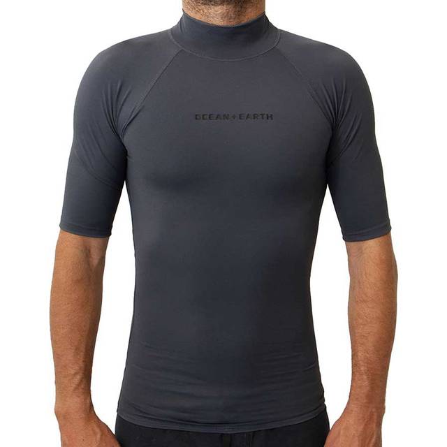 Ocean & Earth Script Short Sleeve Rashguard Grau