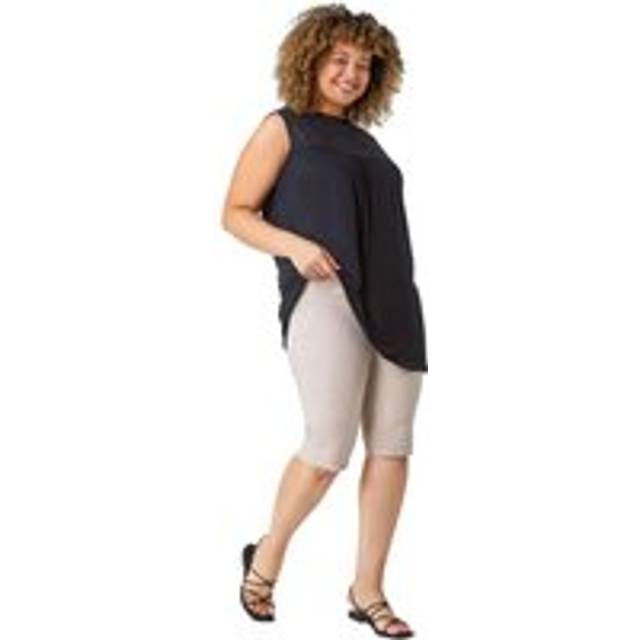 Roman Curve Natural Knee Length Elastic Waist Shorts - Size 30-32