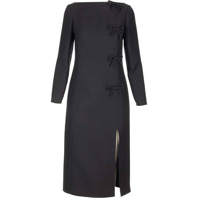 Elegant Black Dress