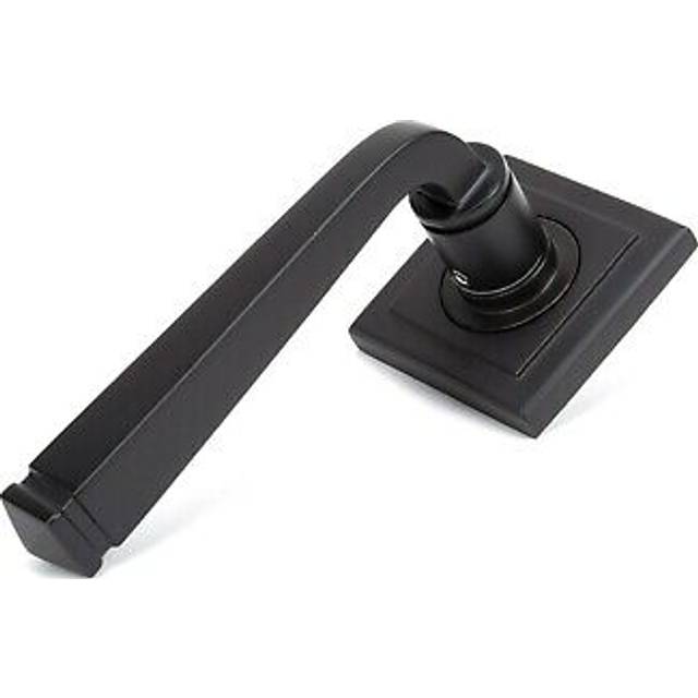 From The Anvil Aged Bronze Avon Round Lever On Rose Set (square), Brown