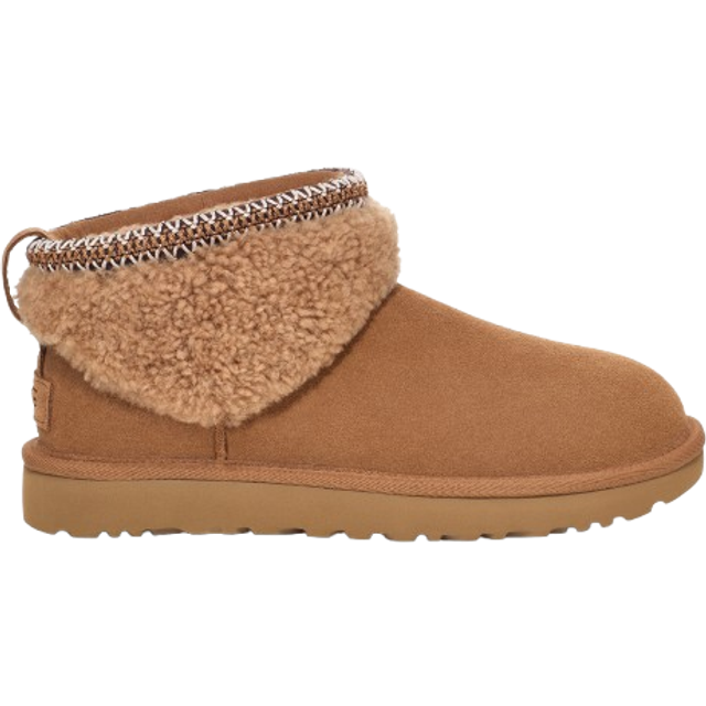 UGG Classic Ultra Mini Maxi Curly Boots in Chestnut - Brown
