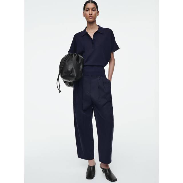 Pleated Barrel-Leg Cotton Trousers in Navy - 42