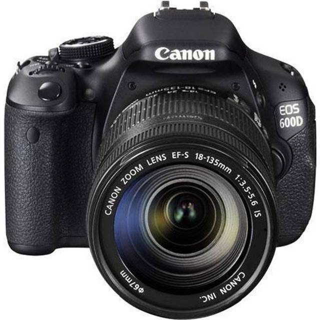 Canon EOS 600D + EF-S de 18-135 mm IS