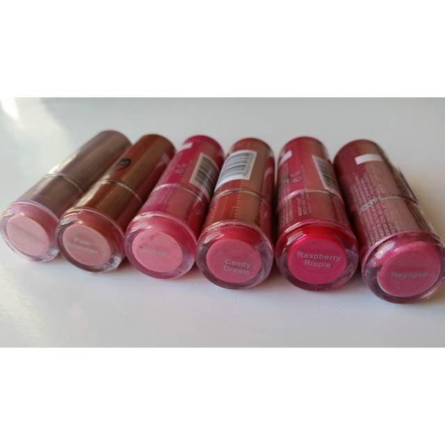 W7 fashion lipstick - pinks - colours - gift for her