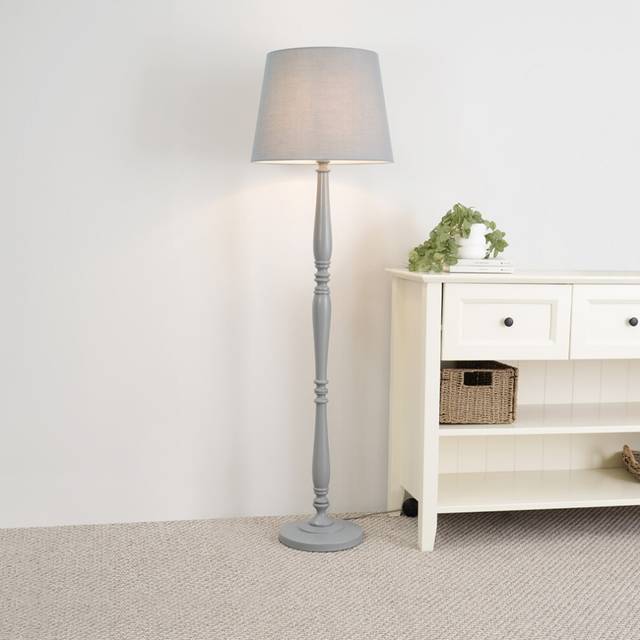 Valuelights - Victoria Traditional White Wood Candlestick Floor Lamp with Grey Tapered Shade - led Bulb Included
