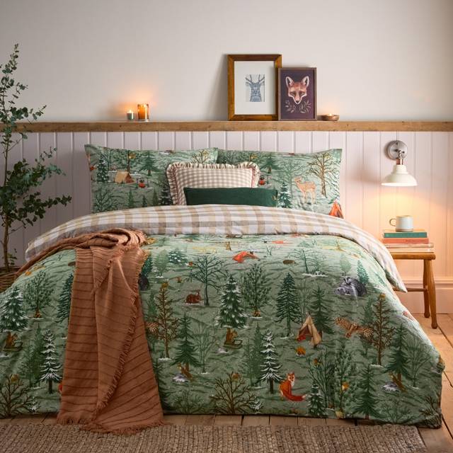 Lodge Wood 100% Brushed Cotton Duvet Cover Set - Green (King Duvet Cover + 2 Standard Pilowcases)