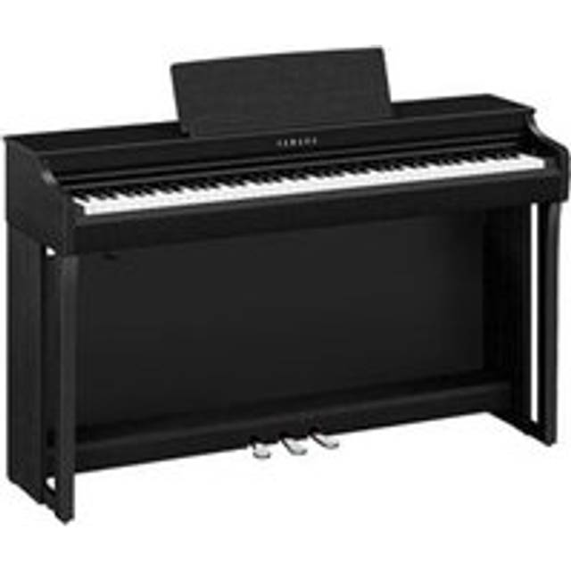Yamaha CLP 825 Digital Piano Satin Black - Ex Demo