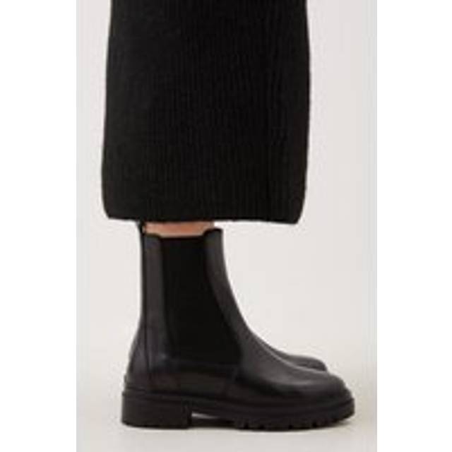 Leather Chunky Chelsea Boot - Black