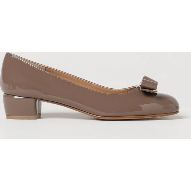 Ferragamo Women Vara pump Brown Size 2.5