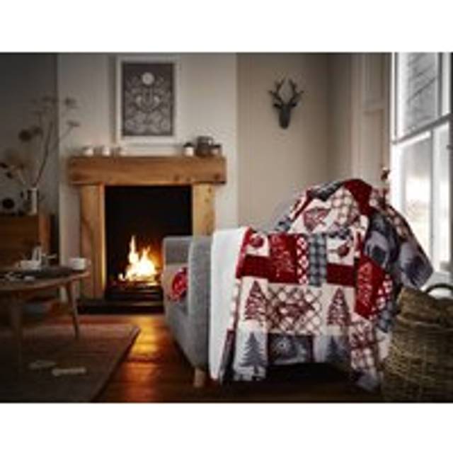 Happy Linen Company Christmas Patchwork Festive Faux Fur Sherpa Fleece Throw - Large, Red
