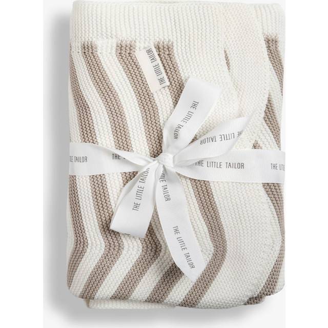 The Little Tailor Chevron Knitted Baby Blanket