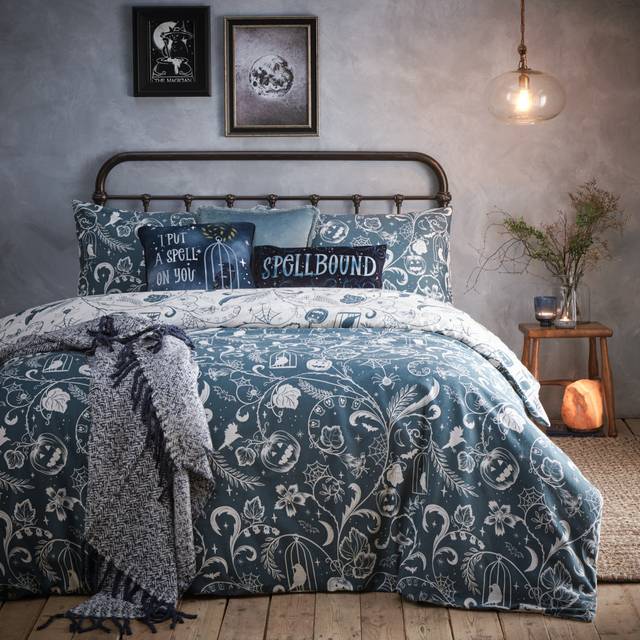 Spellbound 100% Brushed Cotton Duvet Cover Set - Blue;White (Queen Duvet Cover + 2 Standard Pillowcases)