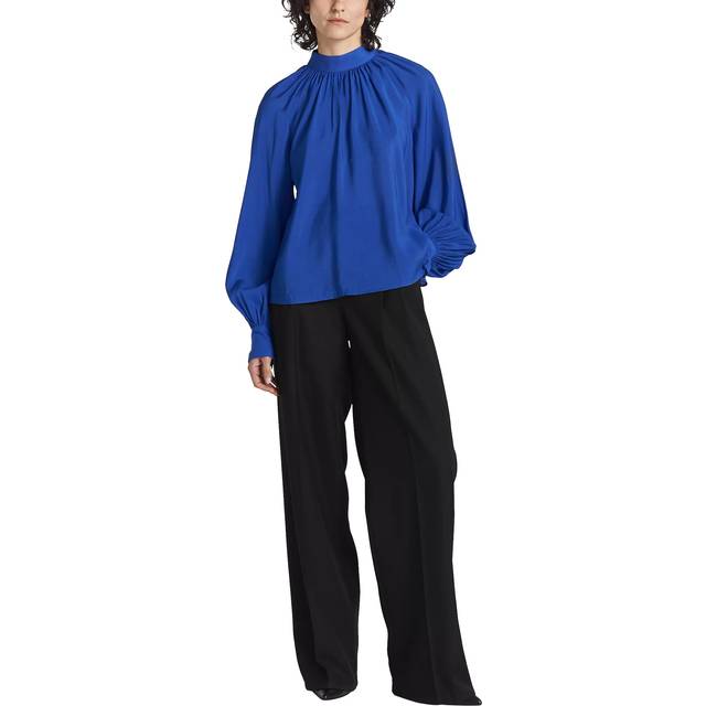 Everdina Gathered Blouse - Cobalt Blue - Craft your capsule wardrobe with everyday basics and denim designs from Swedish brand Twist and Tango. Effortlessly fusing ease and style, each timeless piece is sure to transcend seasons and become favourites in your daily edit.