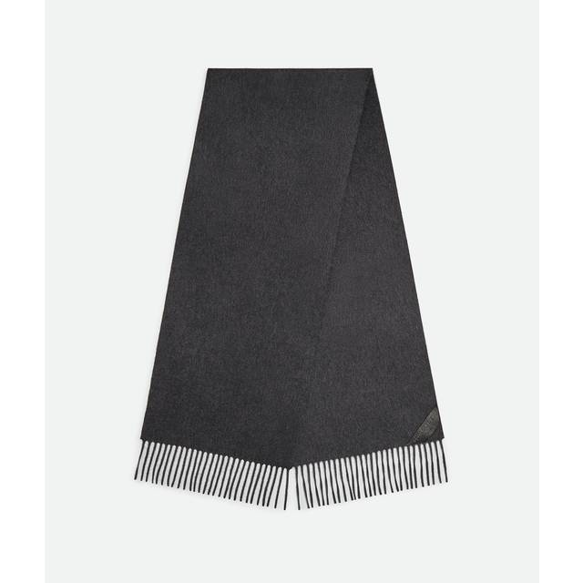Cashmere Scarf With Leather Patch - Bottega Veneta