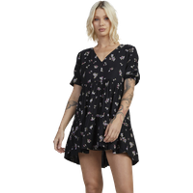 Sprinkle Vienna Dress in RVCA Black