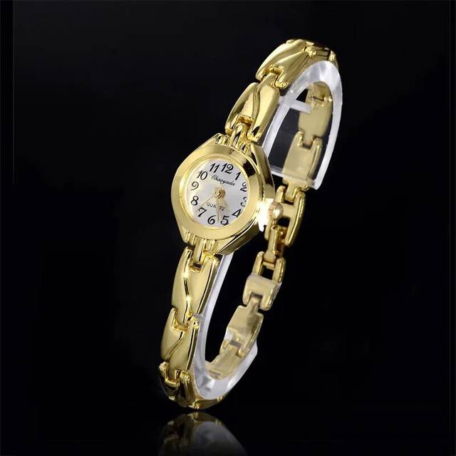 (1) Wholesale Smalll Dial Gold Stainless Steel Link Watch Female Wristwatch