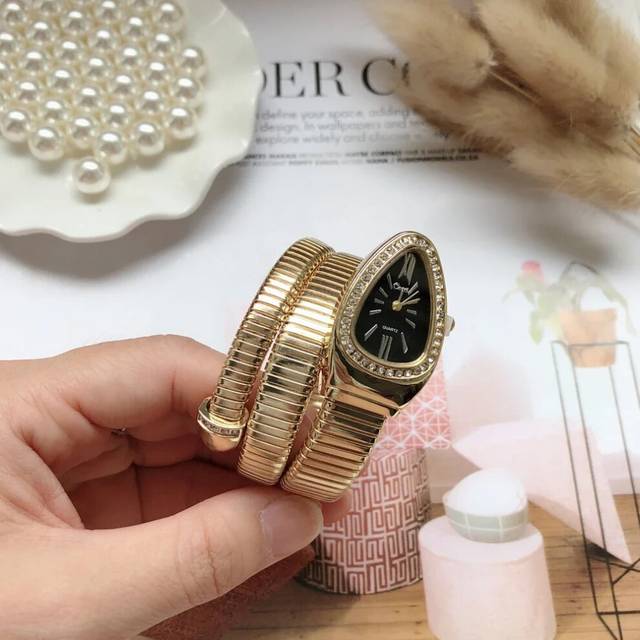 (GDBK) New Women Luxury Brand Watch Snake Quartz Ladies Gold Watch Diamond Wristwatch